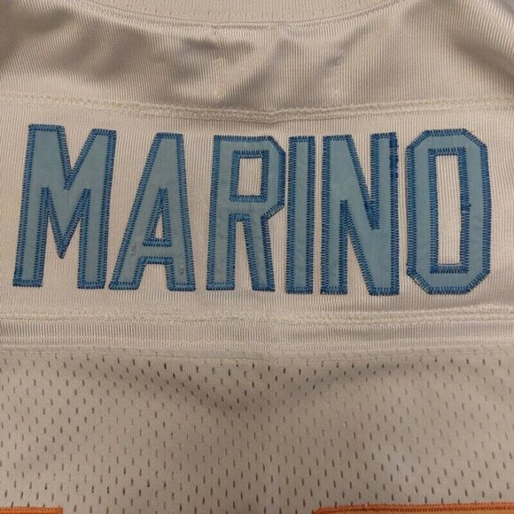 Mitchell & Ness Throwbacks 1984 Miami Dolphins Dan Marino Jersey White Size 52 - Picture 9 of 11